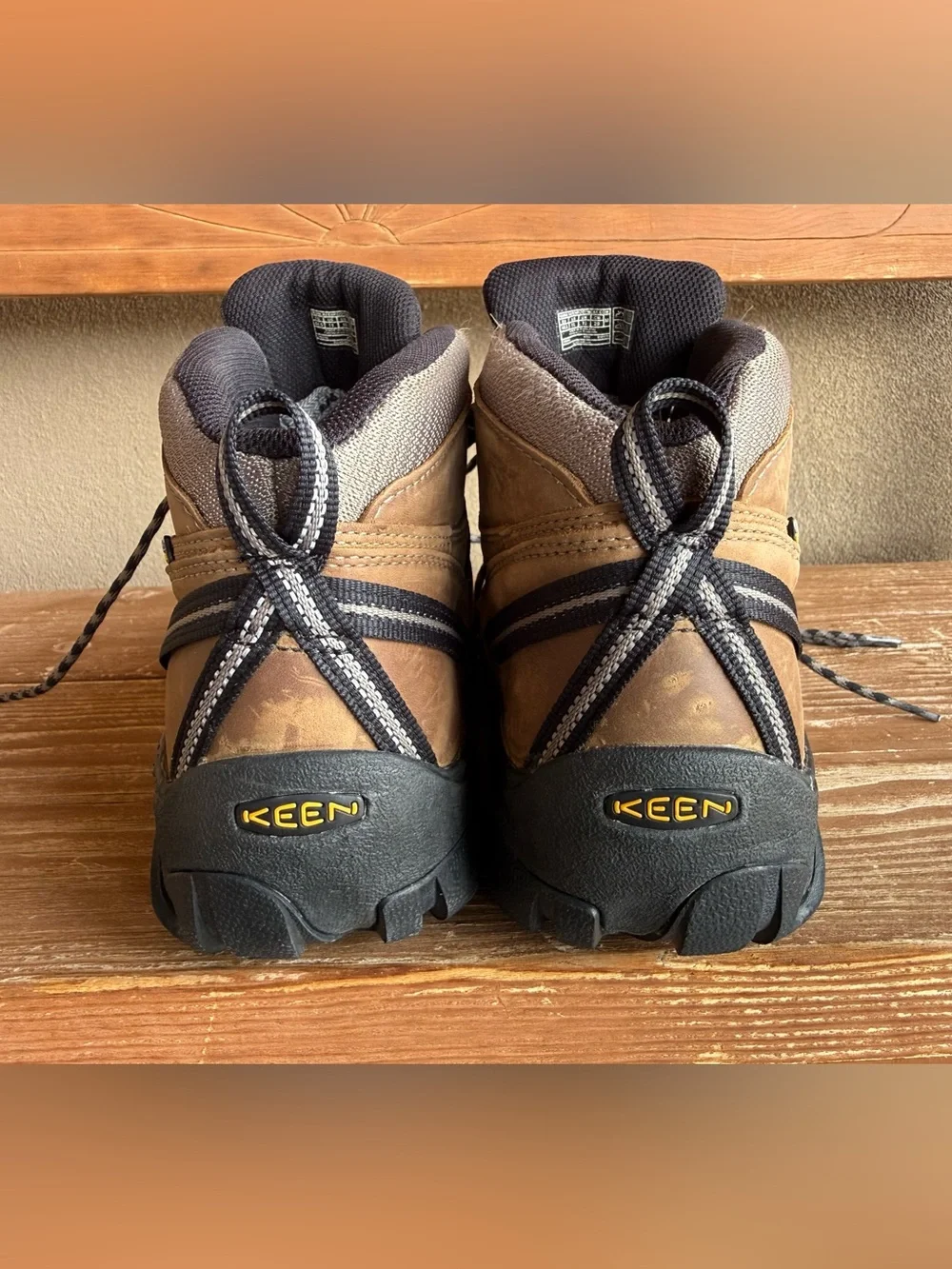 Men’s KEEN Targhee 2 Mid-Height Waterproof Hiking Boots 11